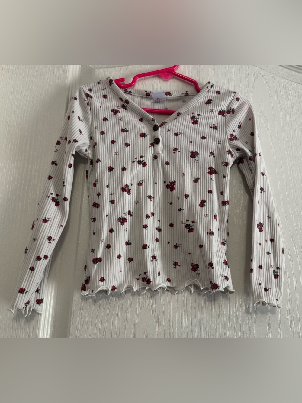 Old Navy White Ribbed Long-Sleeve Top with Red Floral Print
